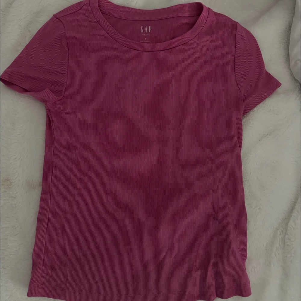 GAP size S and pink